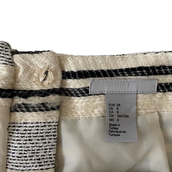 Never Worn Black & Cream Striped Wool Blend Skirt - Picture 4 of 7